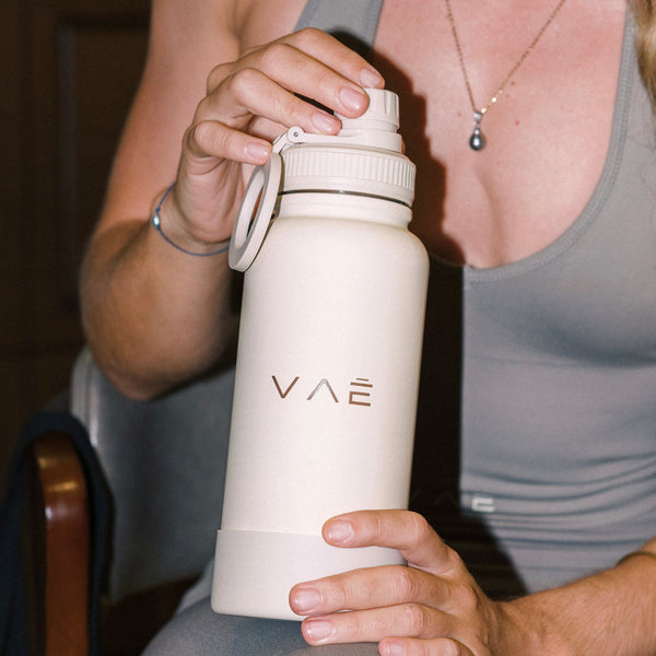 VAĒ Bottle